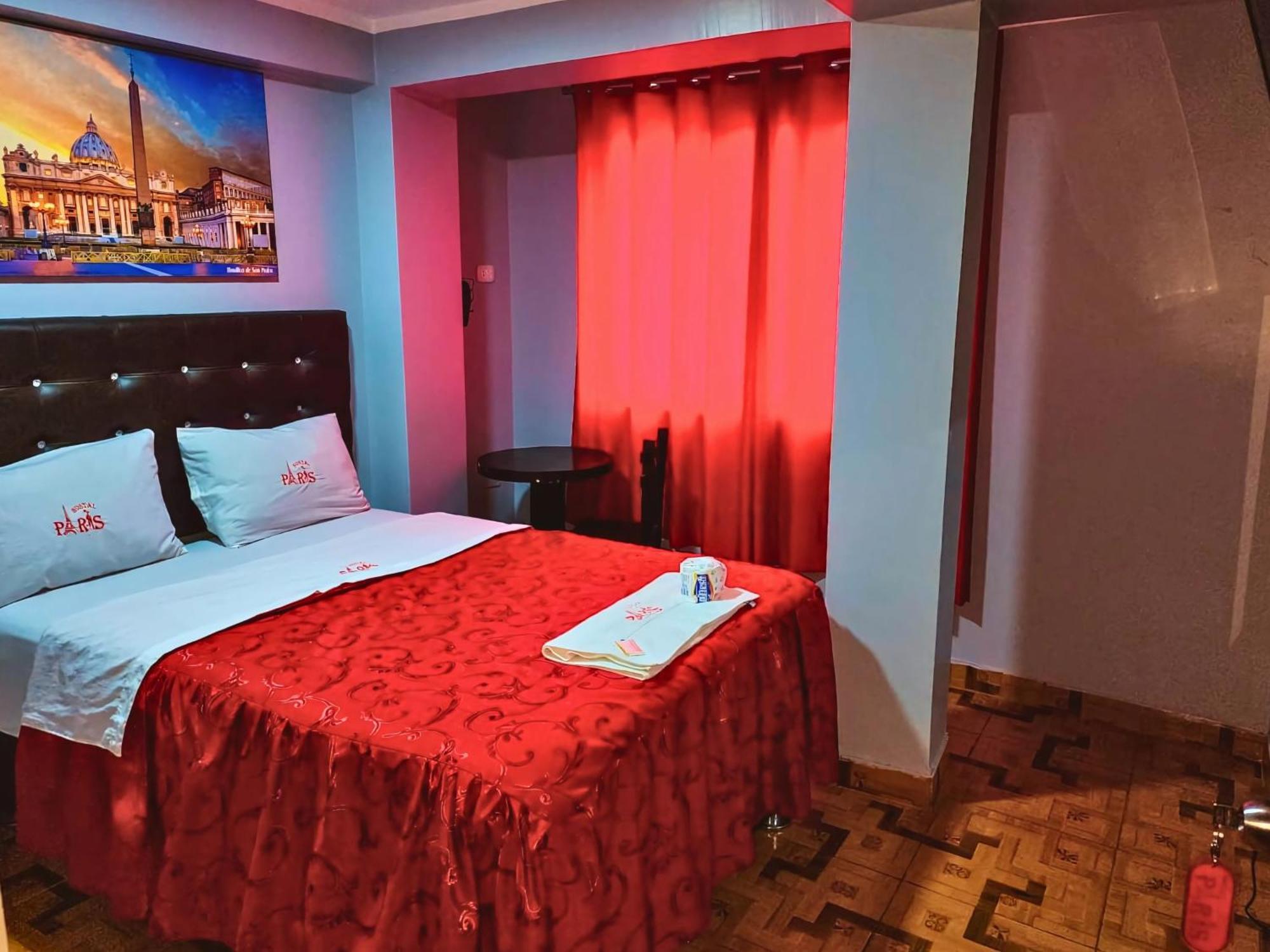 Hotel Visita Con Excelente Ubicacion, Wifi Gratis Y Vistas En 